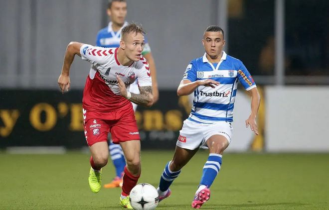 起奠定了基 起奠定了基